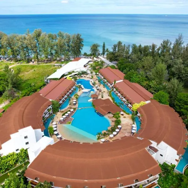 Arinara Beach Resort Phuket - SHA Extra Plus, hótel í Layan-ströndin