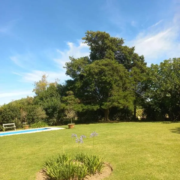 Casa Quinta Estilo Campo, hotel en Lobos