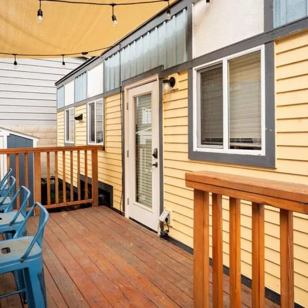 Sunshine Tiny Home Near Downtown SLO、サンルイス・オビスポのホテル
