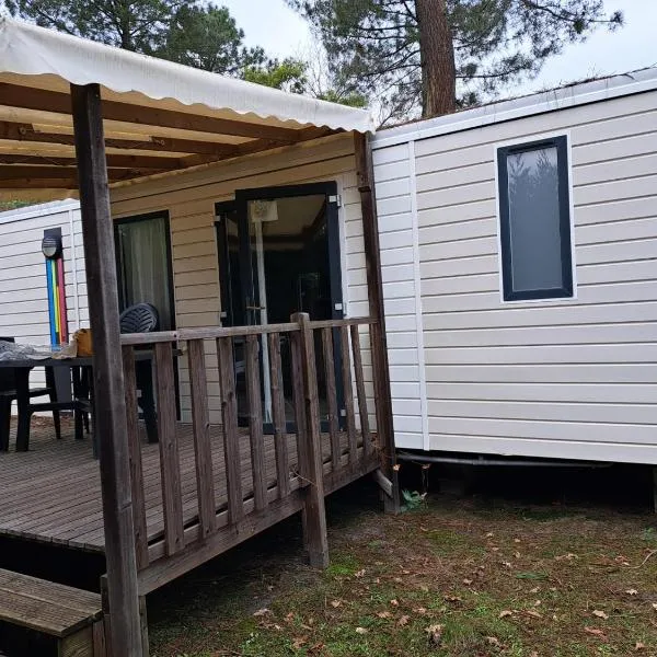 Camping du Domaine de la Forge, hotel v destinaci La Teste-de-Buch