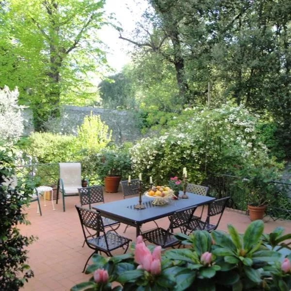 Girasole Apartment Piscina & Terrazza Toscana near Lucca, hotel sa Capannori
