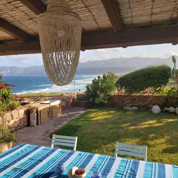Casa Azzurra, Antiche Tonnare di Porto Paglia, khách sạn ở Gonnesa