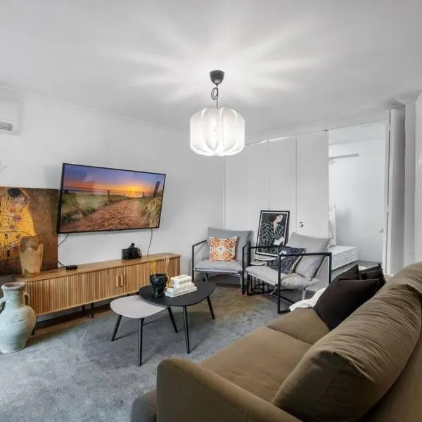 3br unit Stylish retreat SouthPerth, hotel v destinaci Perth