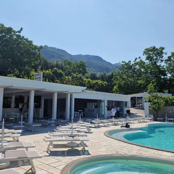 Agriturismo Nonno Luigino, hotel v destinaci Vico Equense