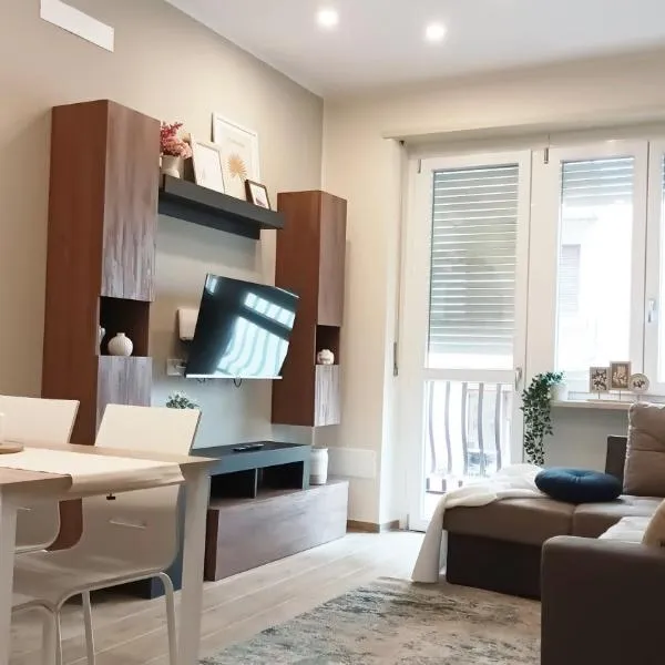 Quick Home - Orchidea, hotel in Biella