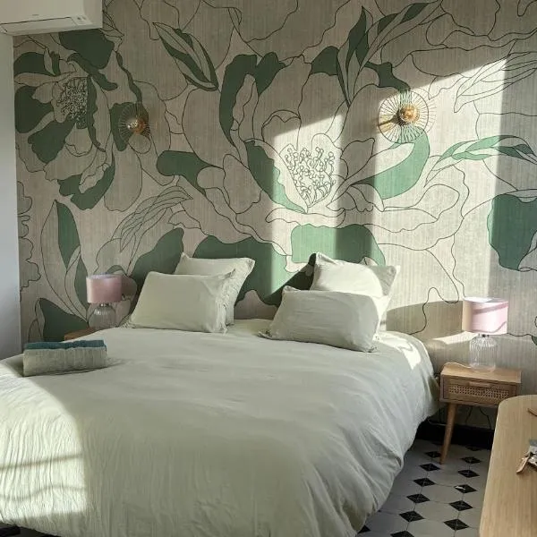 Chambre Pivoine au Domaine de l'Aven, hotel v destinaci Villeneuve-Minervois
