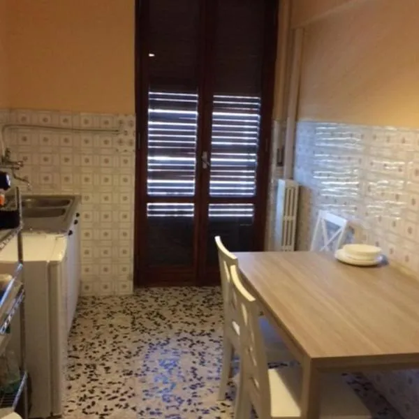 CasaGiulia2Apartament, hotel u Pisi