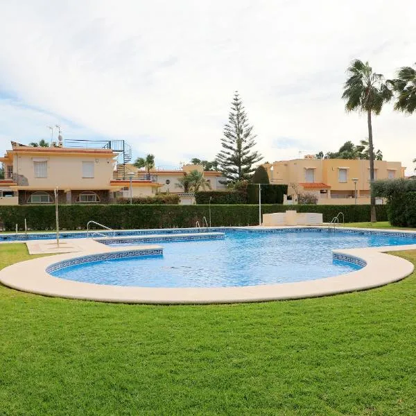 Apartamento Completo Luna de Vera, hotel v destinácii Vera