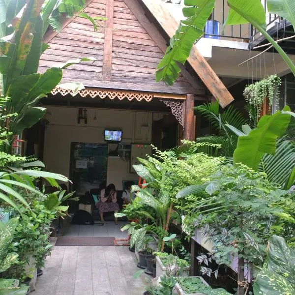 Eco House, hotel a Bangkok
