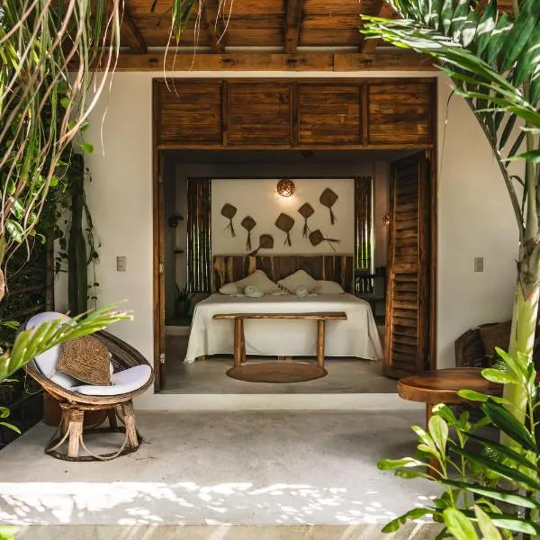 Casa Chula Hotel Boutique Frente al Mar, hotel in Tierra Blanca