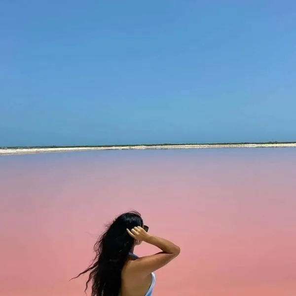 HOTEL LAS COLORADAS, hotel v destinaci Yuluc
