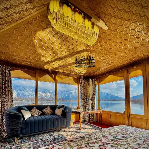 New Jacquline Heritage Houseboats, hotel v destinaci Šrínagar