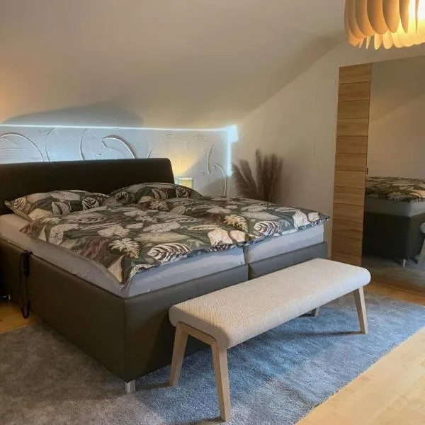 Habicht Ferienhaus, hotell i Arnbruck