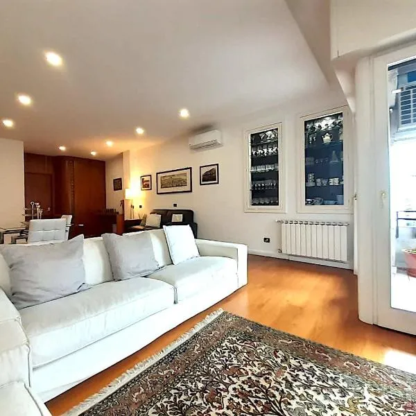 YourHome in Vico, hotel in Vico Equense