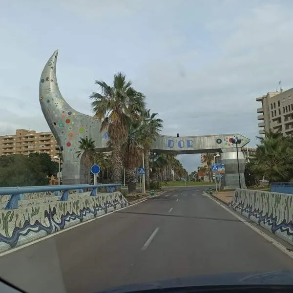 Apartamento en Magic World. Nueva Marina Dor, hotel in Oropesa del Mar