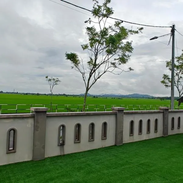 TangQona Homestay Paddy View Wifi M0slim Only, hótel í Alor Setar