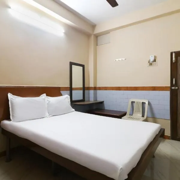 OYO Jayanthi Mansion, hotel en Mīnjūr