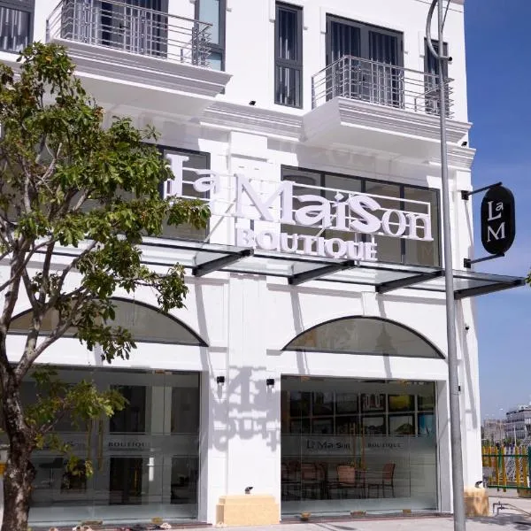 La MaiSon Boutique Hotel Hà Tiên, מלון בהא טיין