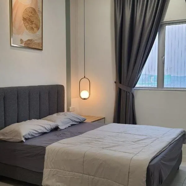 aqilahomestay, hotel in Kampung Dengkil