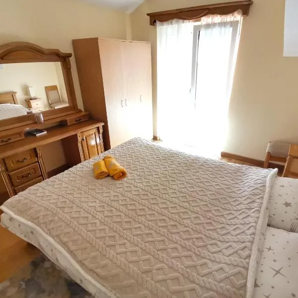 Apartmani Kenova 5, hotel v destinaci Herceg-Novi