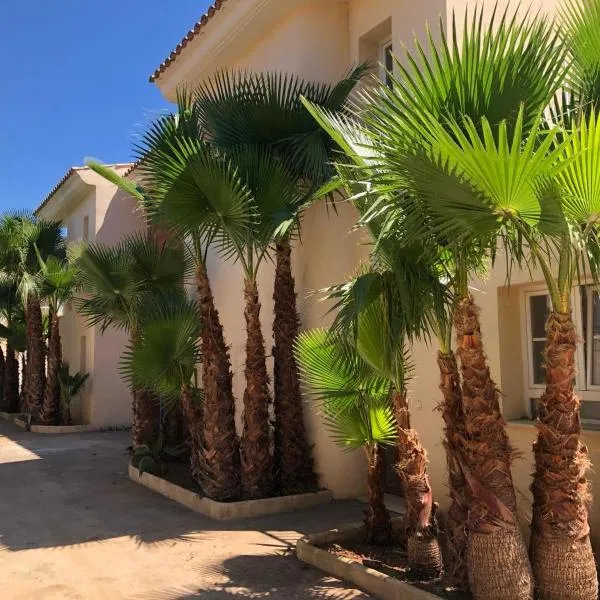 La Esperanza – hotel w mieście Cala Murada
