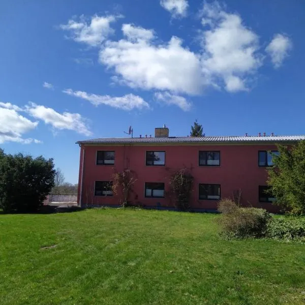 Pension Stocker, hotel v destinaci Dierhagen
