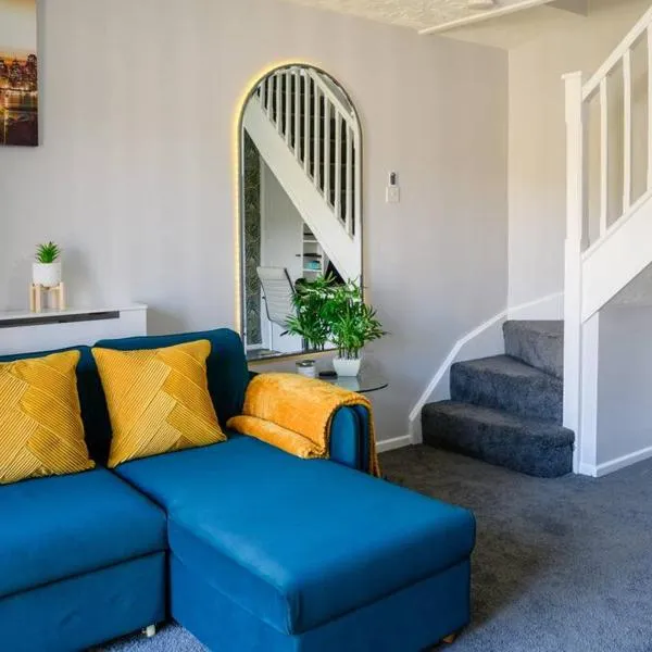Stylish Two-bed House Birmingham with Parking, hotel v Birminghamu