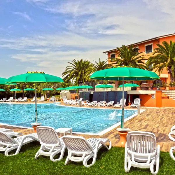 Villa Luigi Hotel & Restaurant Nuova gestione – hotel w mieście Martinsicuro