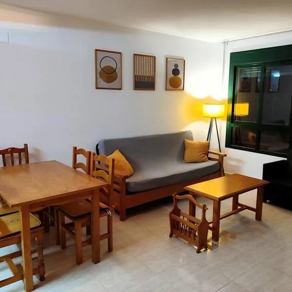 Apartamento con piscina, hotel v destinaci Benicarló