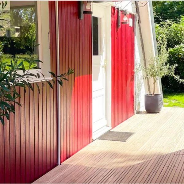 Chalet en Normandie au coeur du pays d'Auge – hotel w mieście Le Pin