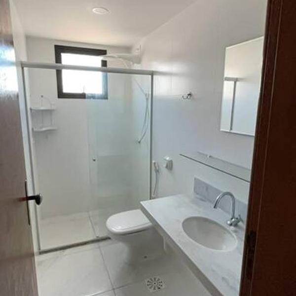 Apartamento amplo e aconchegante na Praia do Morro - Foto 3