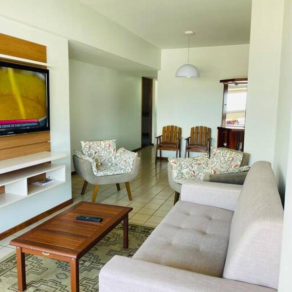 Apartamento amplo e aconchegante na Praia do Morro - Foto 5