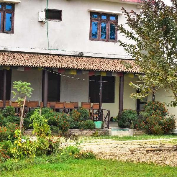 Bardiya Eco Safary Homestay, hotel v destinaci Bhurkīā