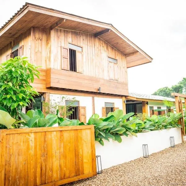 Baan Inn, hotel in Chiang Dao