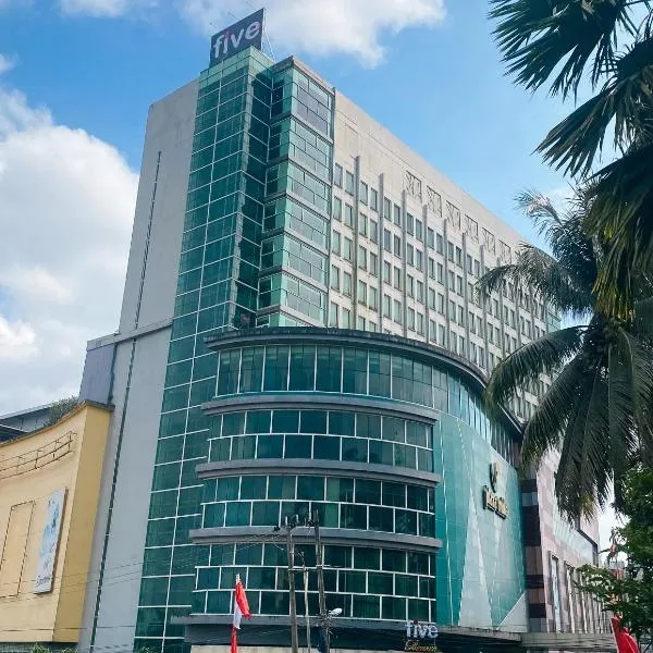 Five Premiere Hotel, hotel en Samarinda