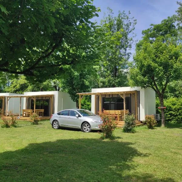 Family's Camping Le Savoy, khách sạn ở Challes-les-Eaux