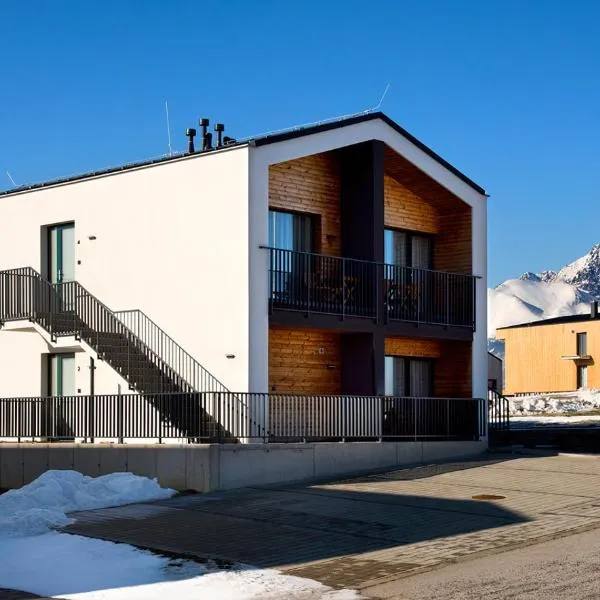 Royal Village - Royal Views apartments, hotel v destinaci Malý Slavkov