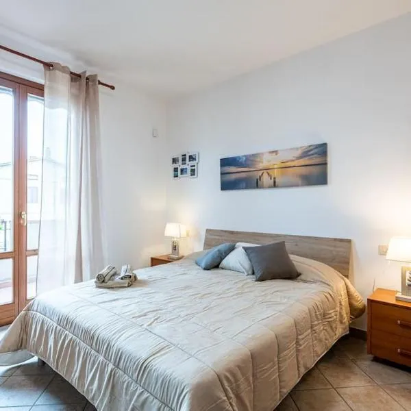 casa serena a Carmignano (Seano) vicino a Firenze, hotel v destinaci Seano