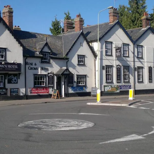 Rose and Crown Hotel, hotel in Hundon