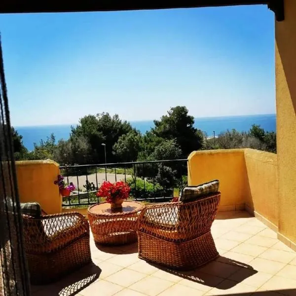 Villa Nena, vista mare, hotel in Santa Cesarea Terme