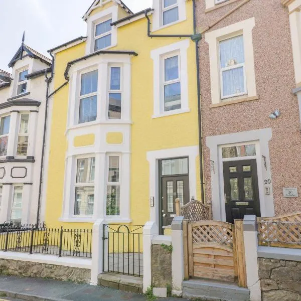 UpTown - Manhattan House, hotel in Llandudno