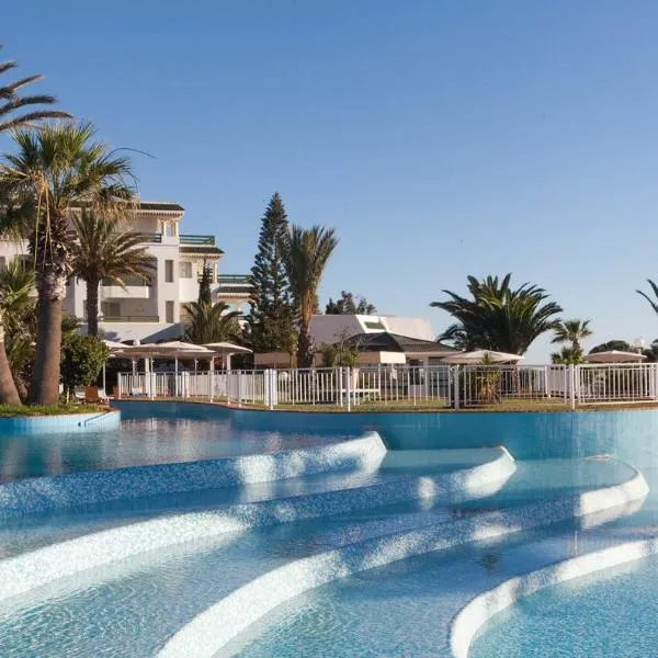 El Mouradi Palm Marina - Couple et Famille uniquement, hotel v destinaci Marsá al-Qantáwí