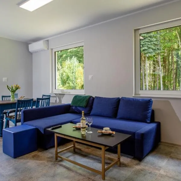 Dom OSTOYA Wrzosowo - Ogród, Plac Zabaw & Klimatyzacja by Noclegi Renters – hotel w mieście Radawka