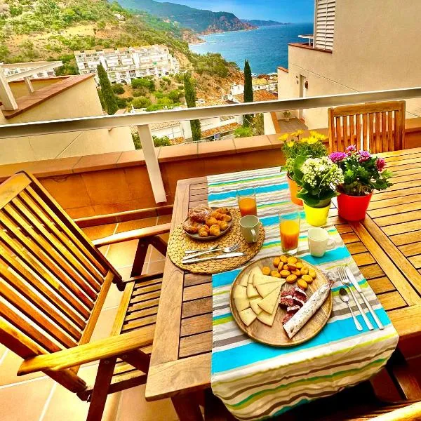 Cala Salions, Chalana I, hotel a Girona