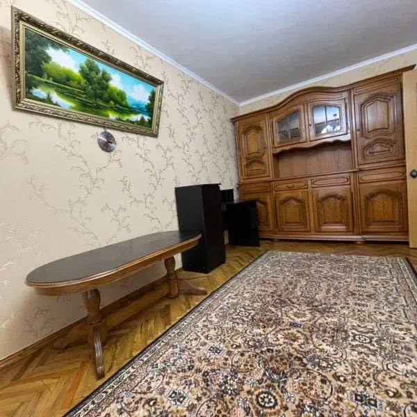 Premium new Apartament, отель в городе Budeşti