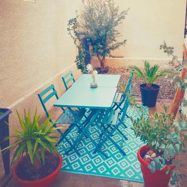 Narbonne Studio Lamarobile avec jardin et terrasse proche des Grands Buffets, du centre ville et de la gare, hotel di Narbonne