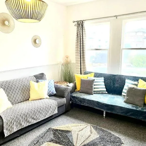 Central st Leonard’s Maisonette, hotel in St. Leonards