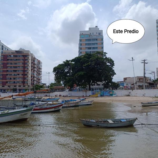 Apartamento Pé na Areia, Wi-Fi e Garagem Privativa início da Praia do Morro