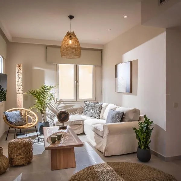 BELLA CASA LUXURY SUITES, hotel v destinácii Svoúrou Metókhion
