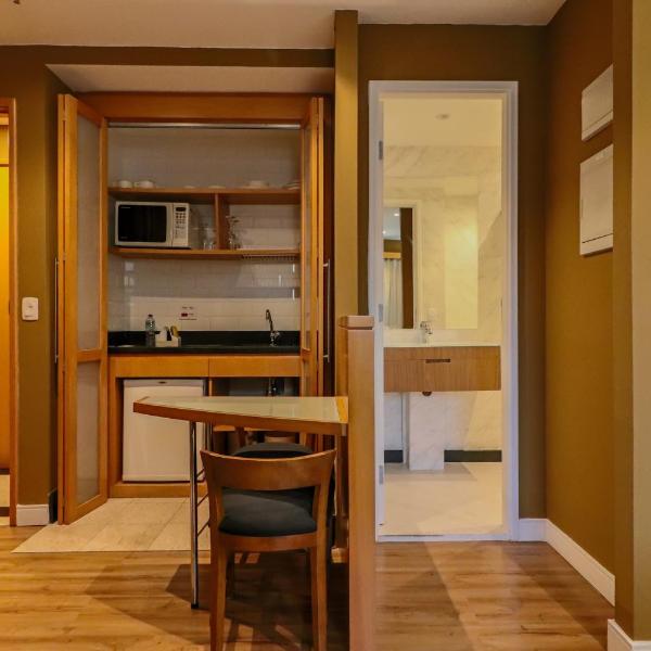 1707 Flat com duas suites dentro de Hotel no Itaim Bibi! - Foto 3